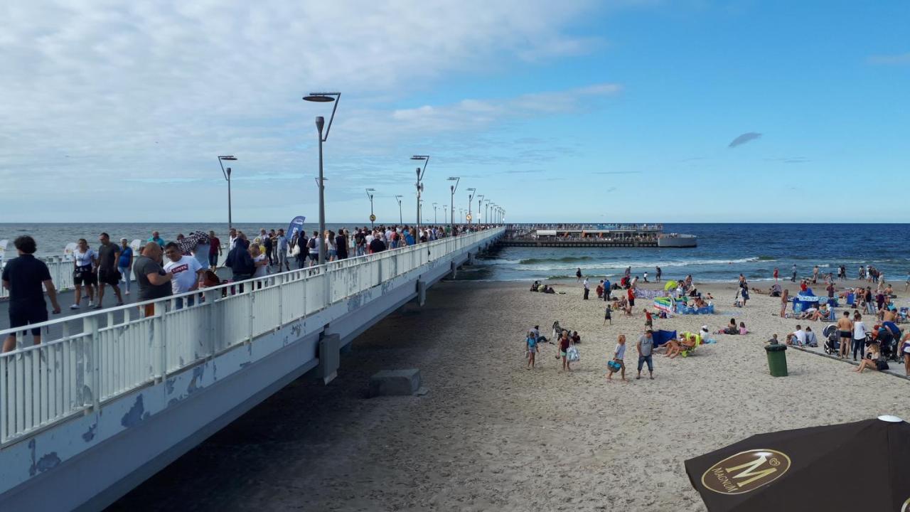 Ambrozja Dom Goscinny Kołobrzeg Buitenkant foto