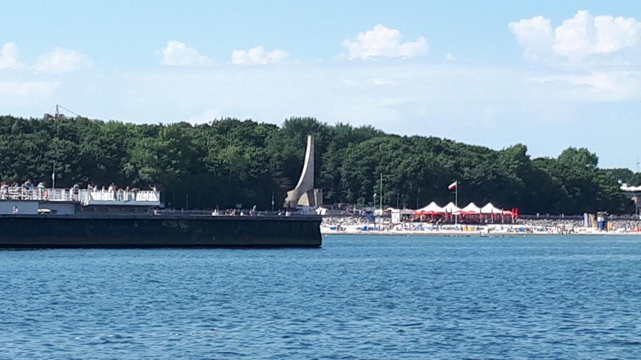Ambrozja Dom Goscinny Kołobrzeg Buitenkant foto