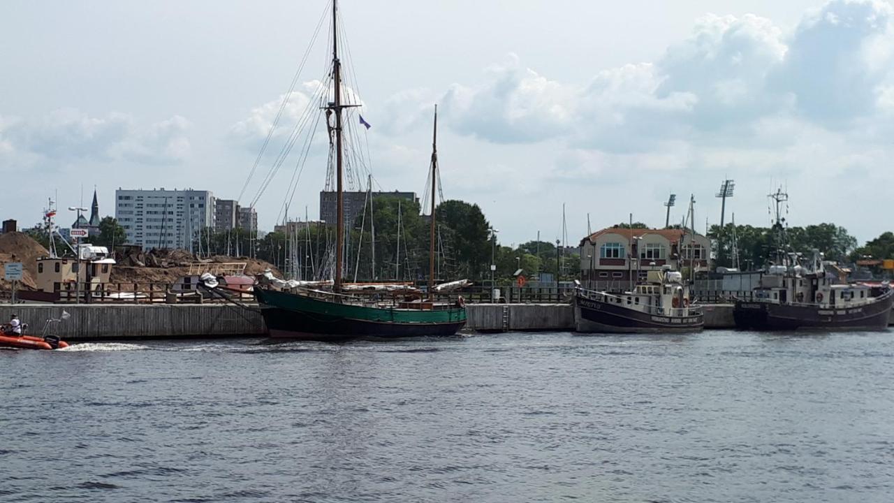 Ambrozja Dom Goscinny Kołobrzeg Buitenkant foto