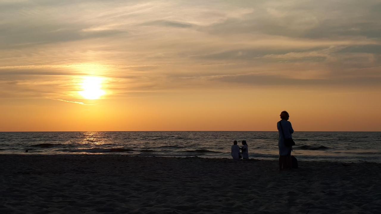 Ambrozja Dom Goscinny Kołobrzeg Buitenkant foto