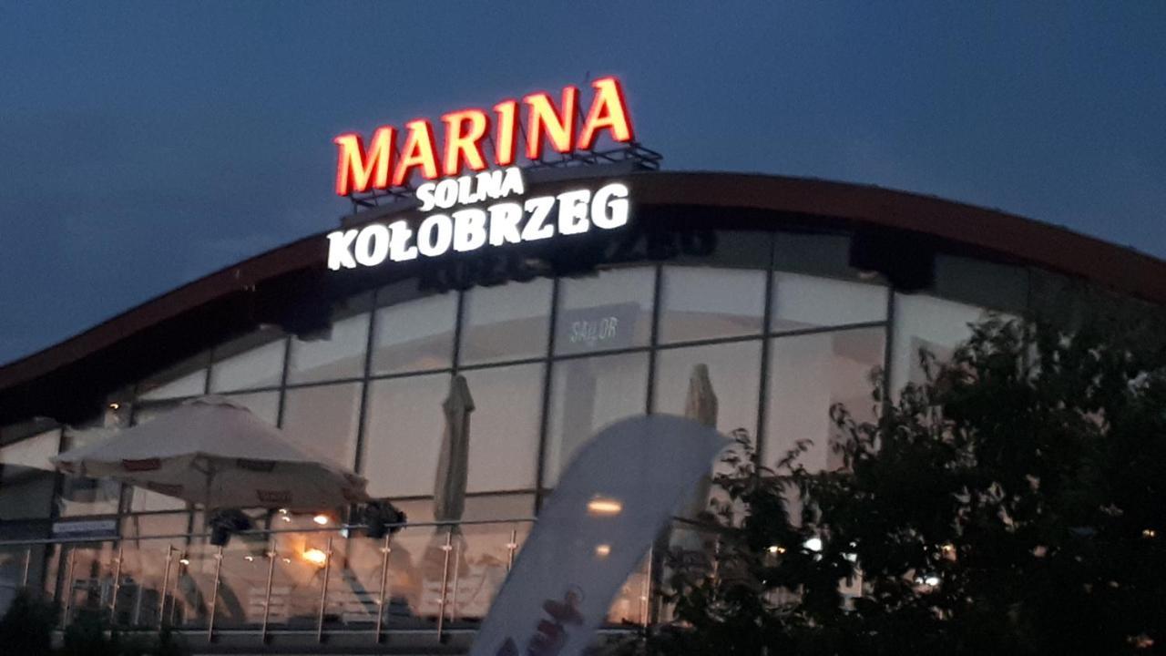 Ambrozja Dom Goscinny Kołobrzeg Buitenkant foto